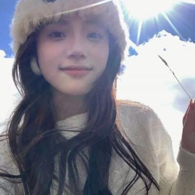 女大学生